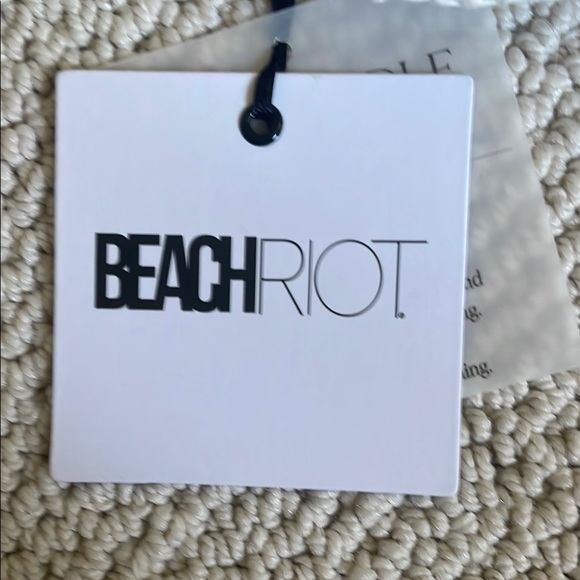 Beach Riot White string bikini - Picture 2 of 4